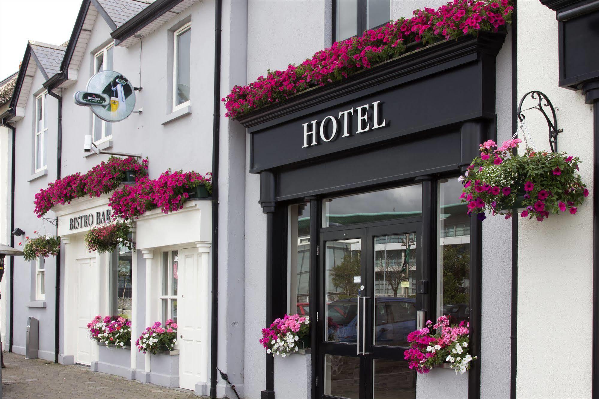 The Huntsman Inn Galway Eksteriør billede